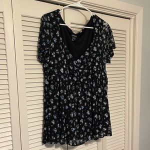 Torrid Babydoll Blouse Sz 2